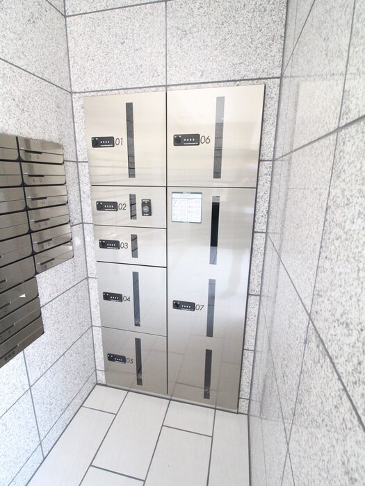 エントランス部分 プリオーレ新開地