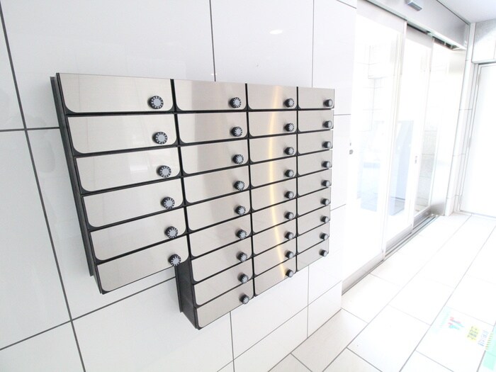 エントランス部分 プリオーレ新開地