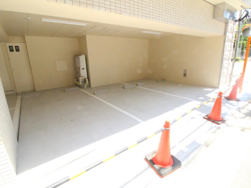 駐車場 プリオーレ新開地