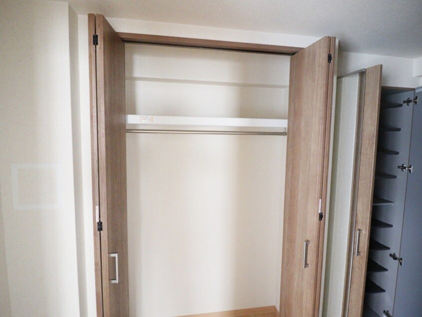 収納 プリオーレ新開地