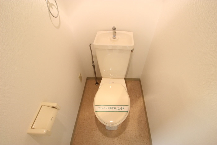 トイレ プルミエールメゾン神戸西