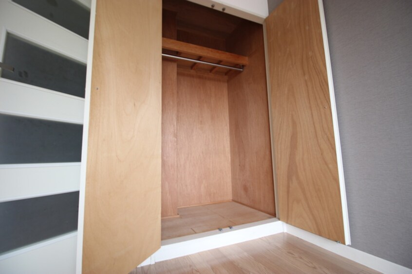収納 プルミエールメゾン神戸西