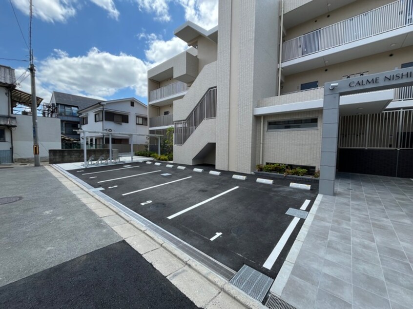 駐車場 カルム西野