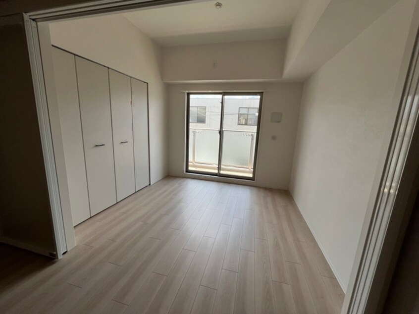 居室 カルム西野