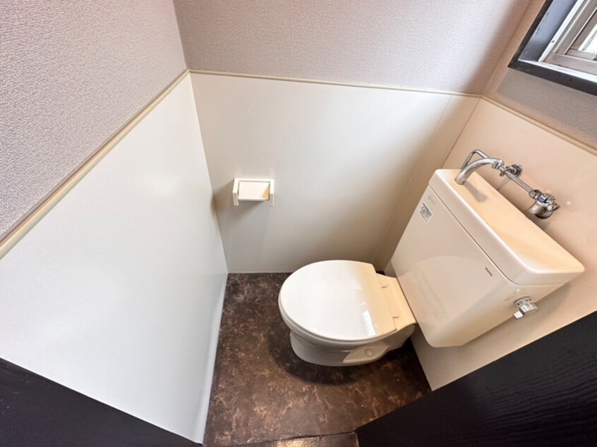 トイレ キングスコート