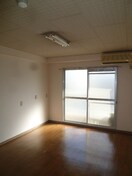 居室 ヴィラほった