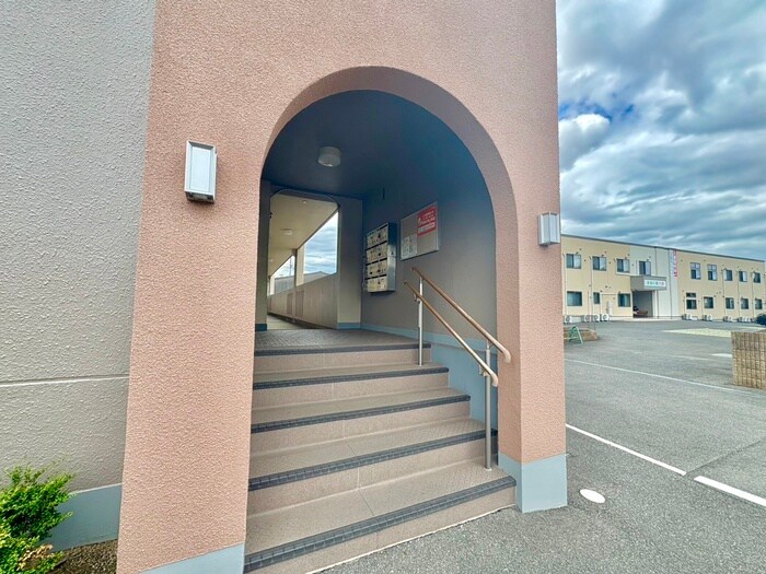 エントランス部分 ハイツ西川