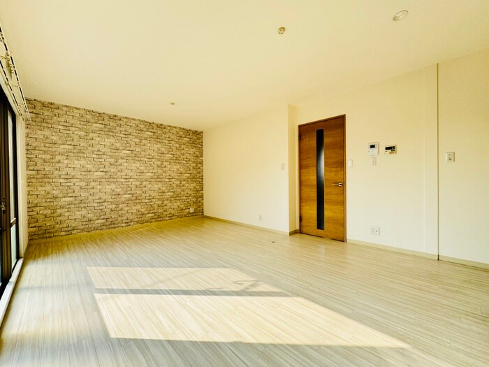 居室 ドエル仁川