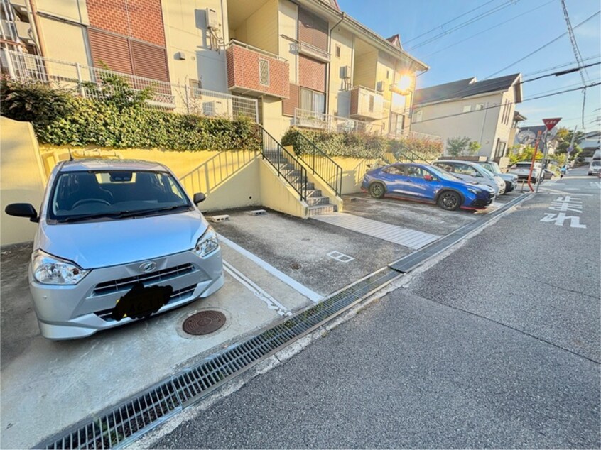 駐車場 ドエル仁川