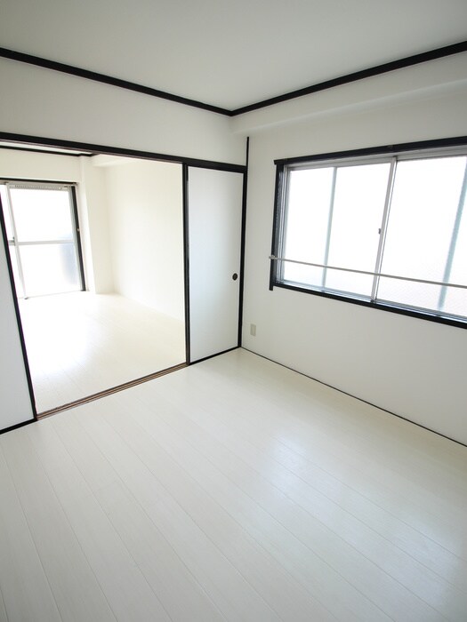 居室 ベルベ田中