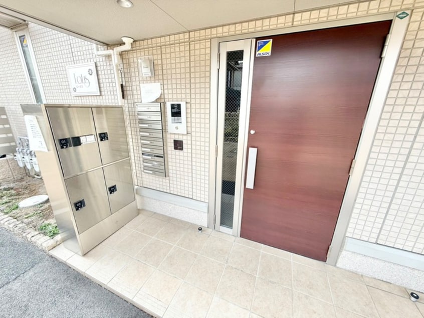 エントランス部分 ロータス