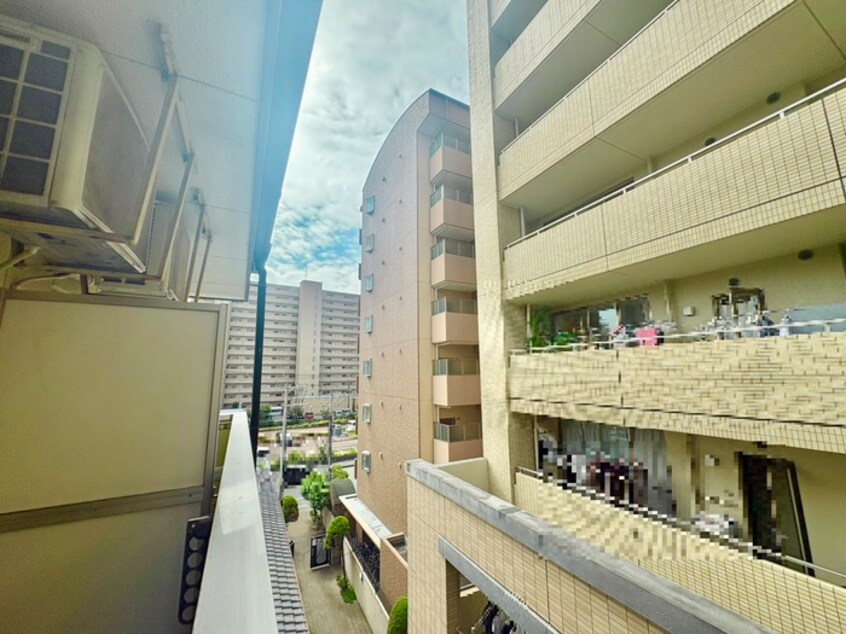 室内からの展望 ペニ－レインＡ棟