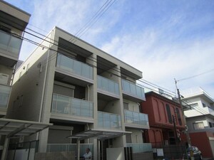 リラサーレ西宮甲子園七番町