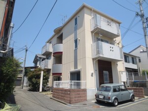トラッディハウスⅡ