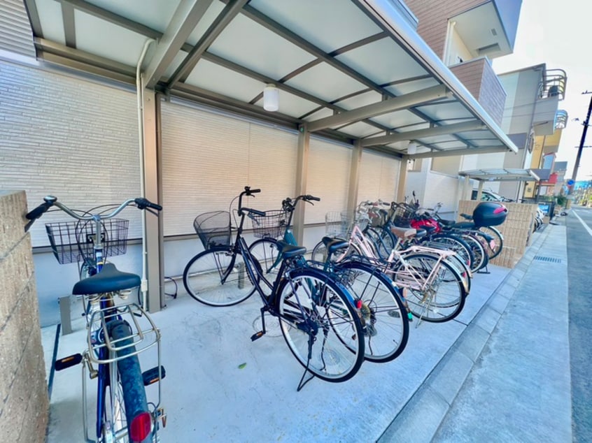 駐輪場 ﾌｼﾞﾊﾟﾚｽ立花町二丁目Ⅱ番館