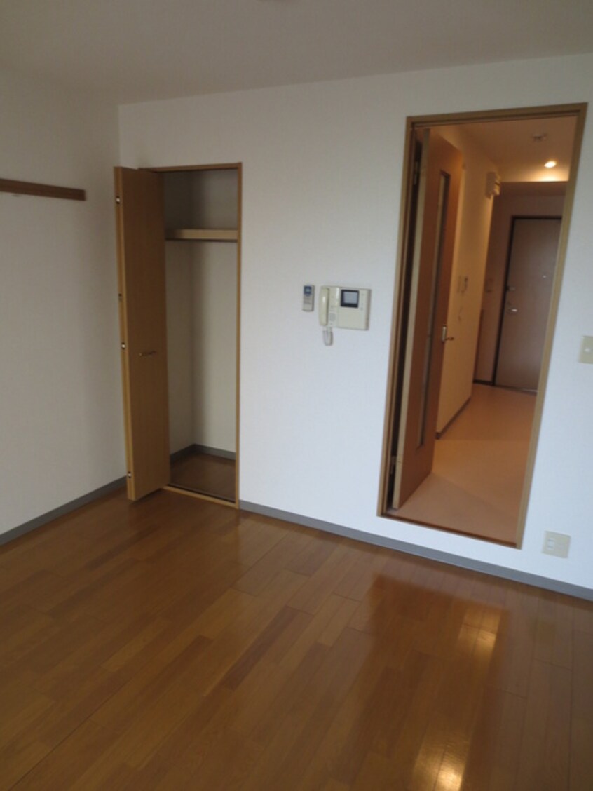 居室 鳳ＴＫハイツ２号館