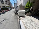 バイク置き場 コ－ポロ－レル