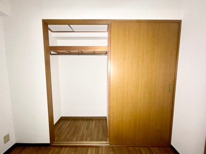 収納 SUN ROSEN蓬川荘園