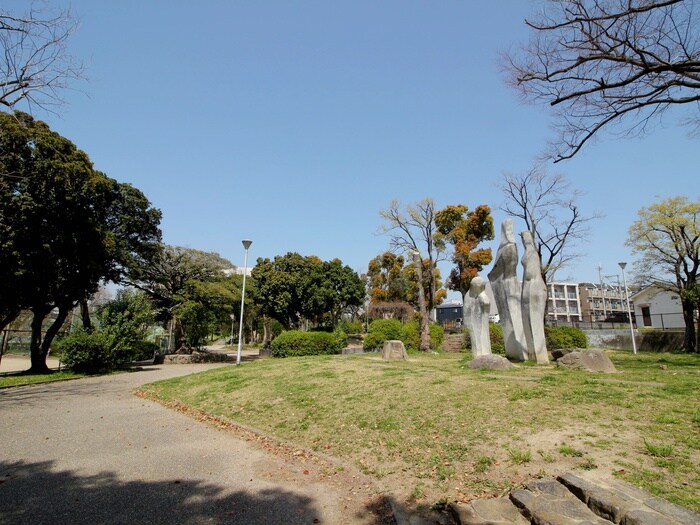 轟木公園(公園)まで294m 岡町北壱番館