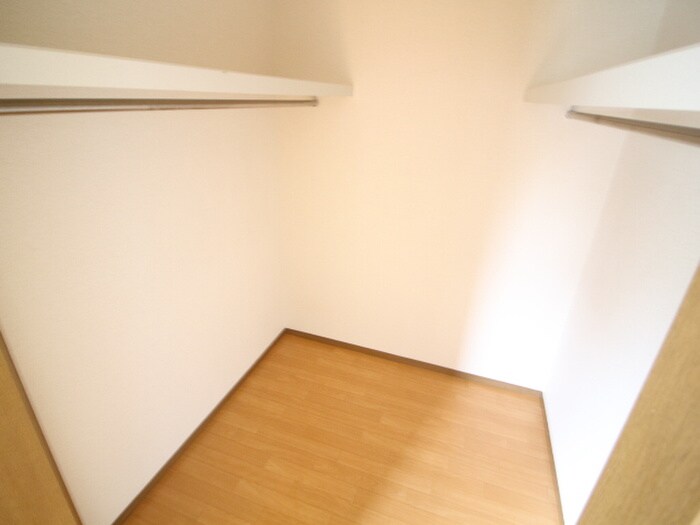 収納 フレマリ－ル　北ノ口