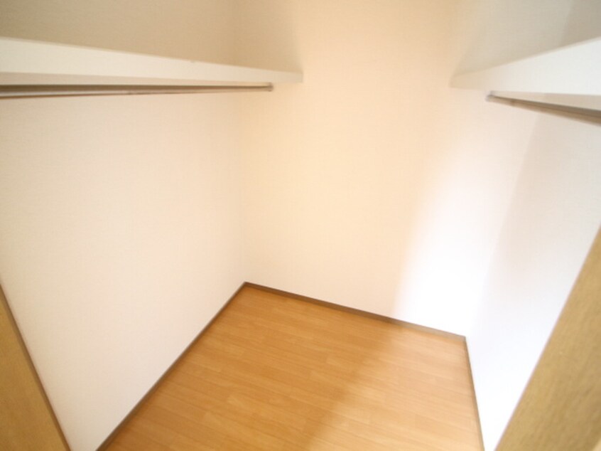 収納 フレマリ－ル　北ノ口