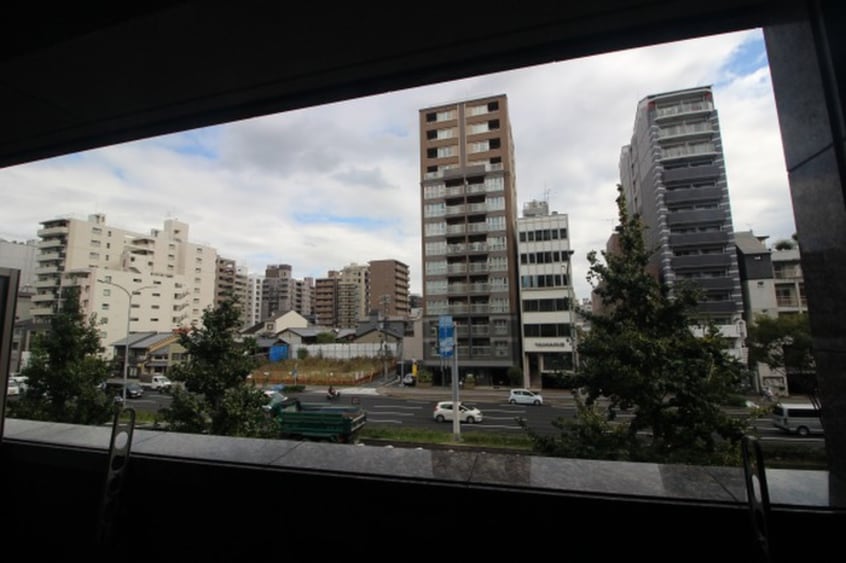 室内からの展望 S-FORT二条城前