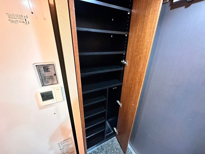 靴箱 S-FORT二条城前