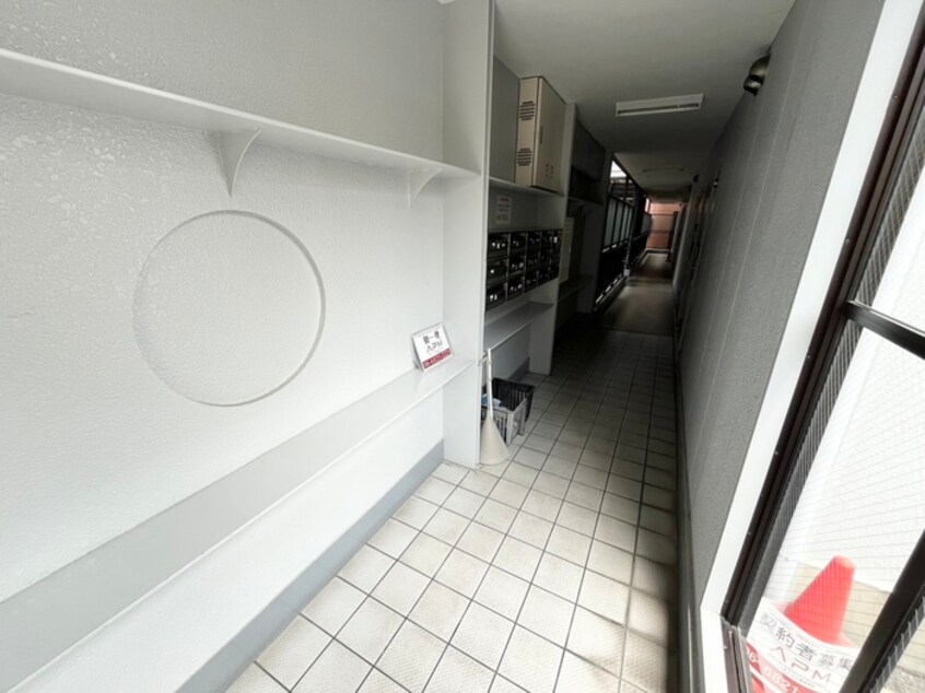 エントランス部分 ｺｰﾎﾟﾗｽ常陽