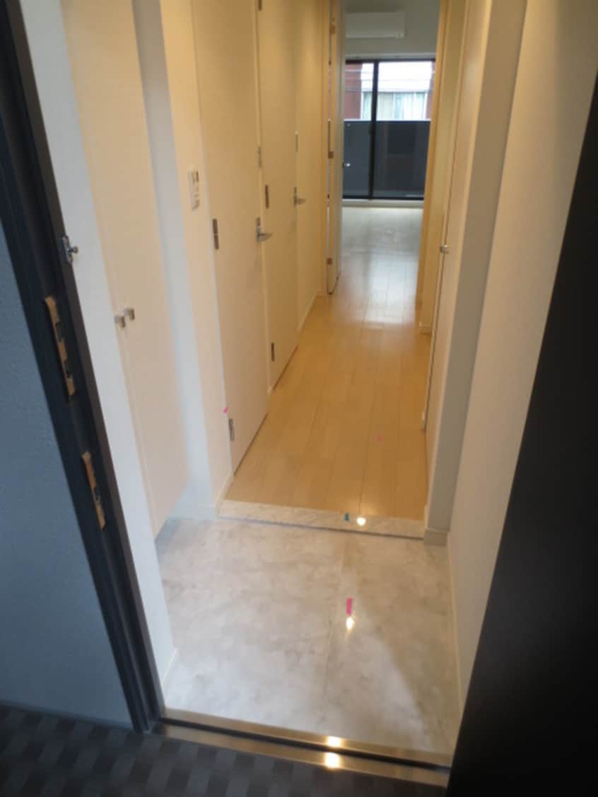 玄関 W－ＳＴＹＬＥ新大阪Ⅱ(203)