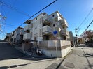 ﾓﾀﾞﾝ・ｸﾗｳﾄﾞﾚｼﾞﾃﾞﾝｽ阪大前の外観