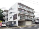 岡田マンションの外観