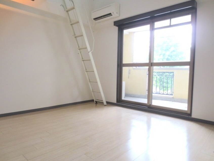 居室 ＡＲＲＯＮＤＩＲ新深江