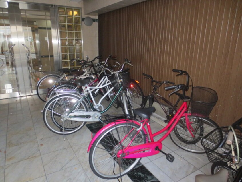 駐輪場 ＡＲＲＯＮＤＩＲ新深江