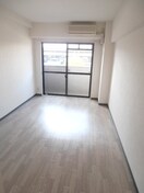 居室 カデンツァＫ