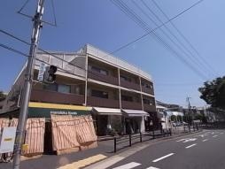 外観写真 シャトル岩園