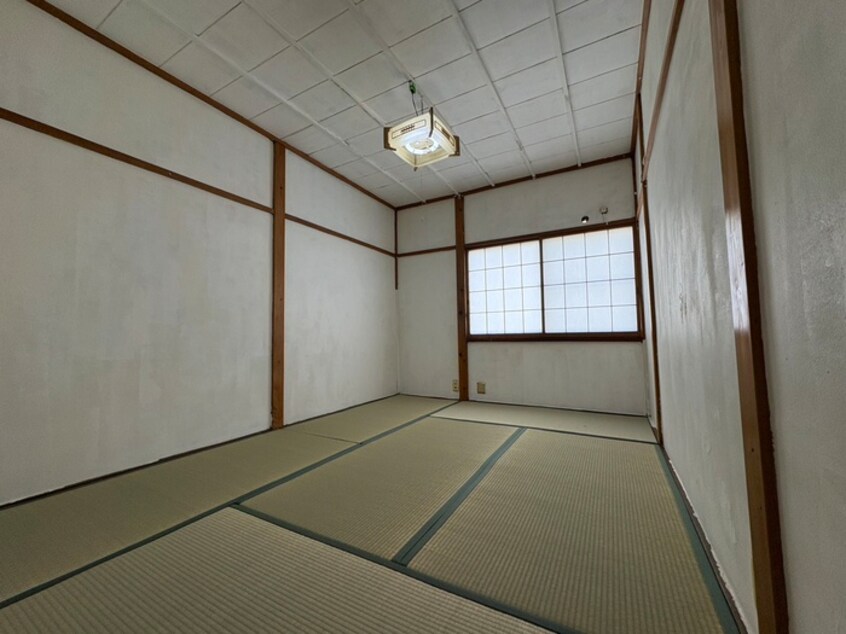 居室 向日市森本町上森本貸家