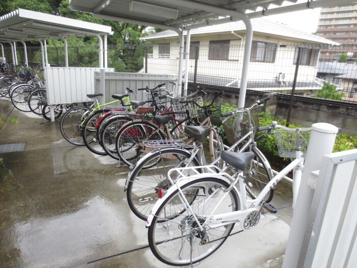 駐輪場 ニュ－サンライズ南春日丘