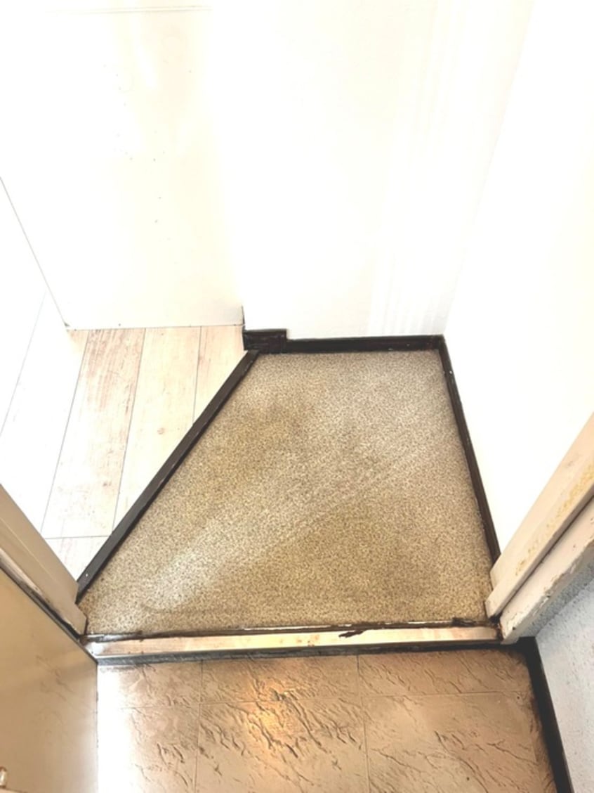 玄関 エム・エス・エイ山王