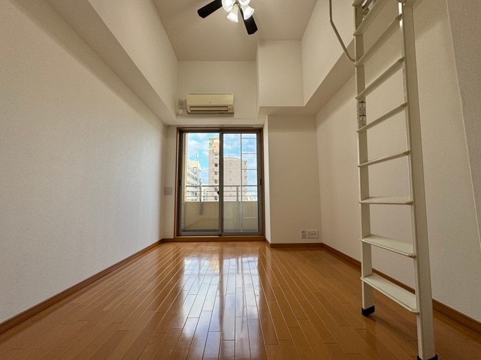 居室 ｴｽﾃﾑｺｰﾄ神戸県庁前Ⅲﾌｨｴﾙﾃ