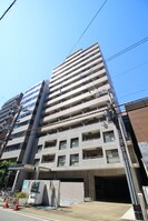 セントラル南船場の外観