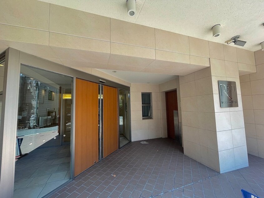 エントランス部分 レン元町駅前