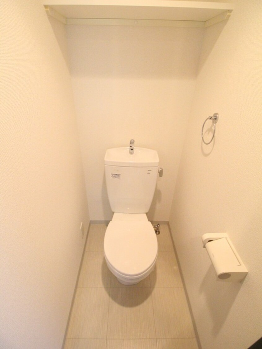 トイレ ﾌﾟﾚｻﾝｽ神戸裁判所前ﾃﾞﾘｼｱ(1105)