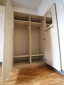 収納 グランディール若草