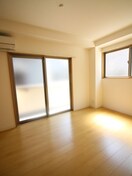 居室 シャルム千林三番館