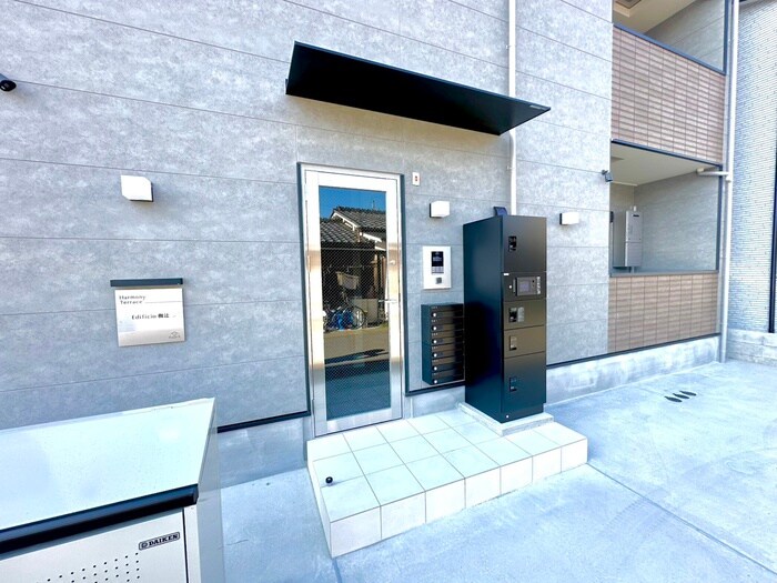 エントランス部分 エディフィッシオ椥辻