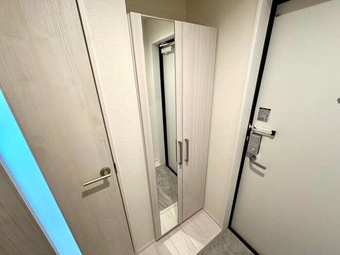 靴箱 エディフィッシオ椥辻