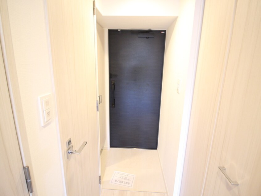 玄関 S-RESIDENCE都島Lux