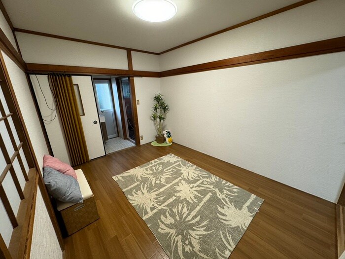 居室 門真市上野口町46-12テラス