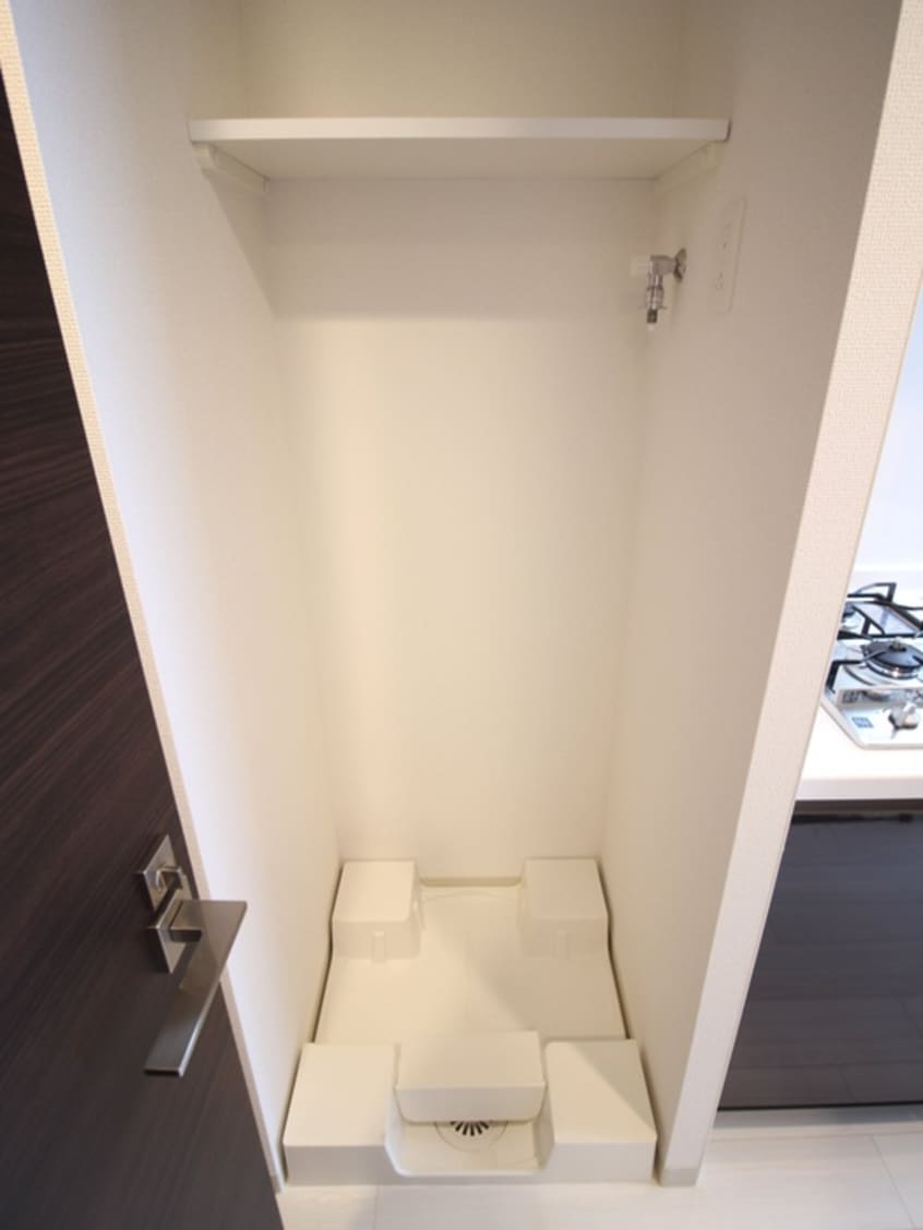 洗濯機置場 ｴｽﾃﾑｺｰﾄ新大阪ⅩⅡｵﾙﾃｨ(404)