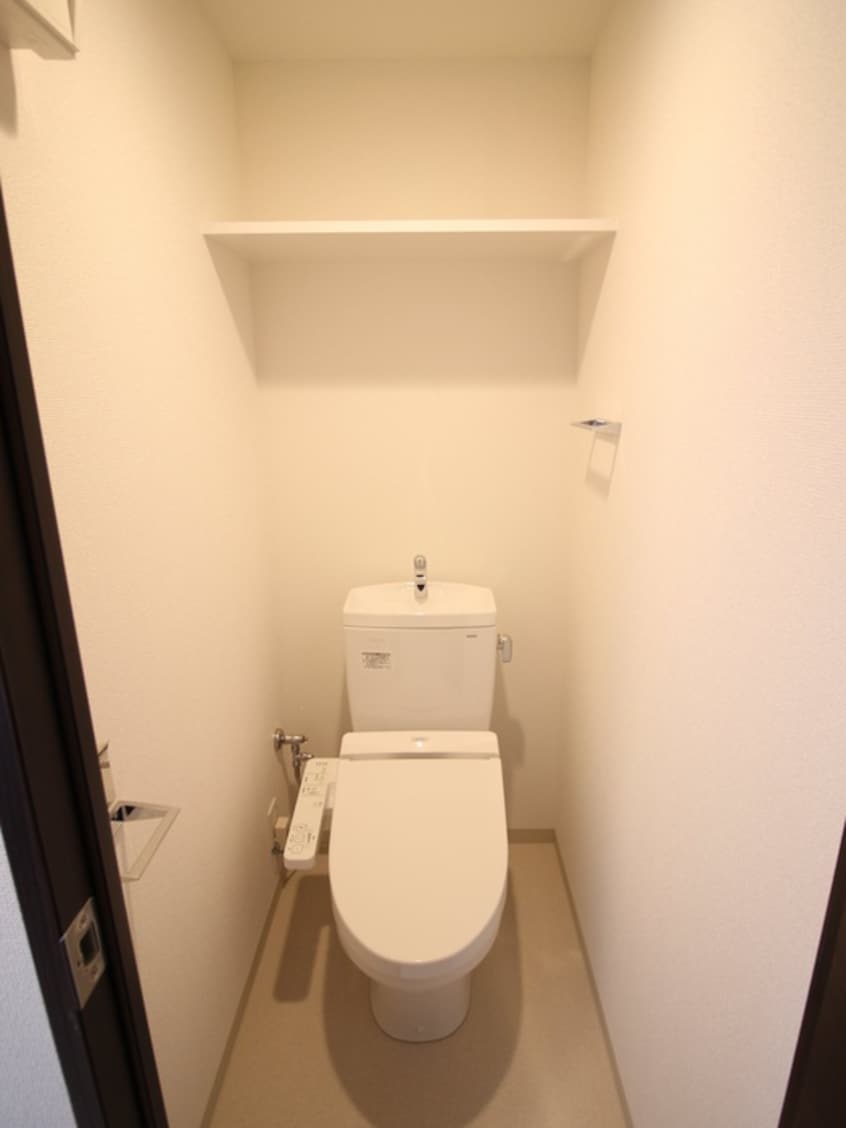 トイレ ｴｽﾃﾑｺｰﾄ新大阪ⅩⅡｵﾙﾃｨ(404)